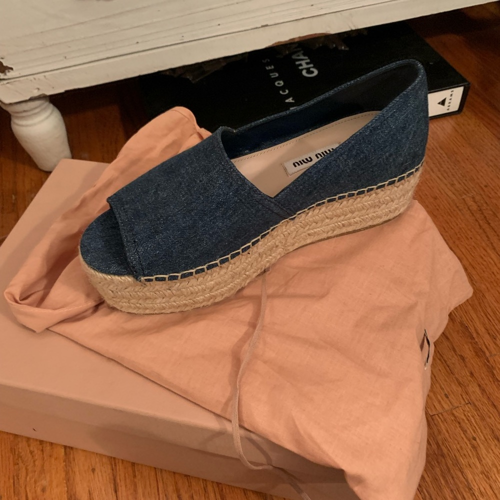NWOT Miu Miu Donna espadrilles platform sandals